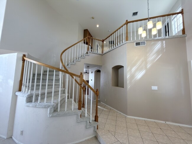 Building Photo - 7620 Marluna