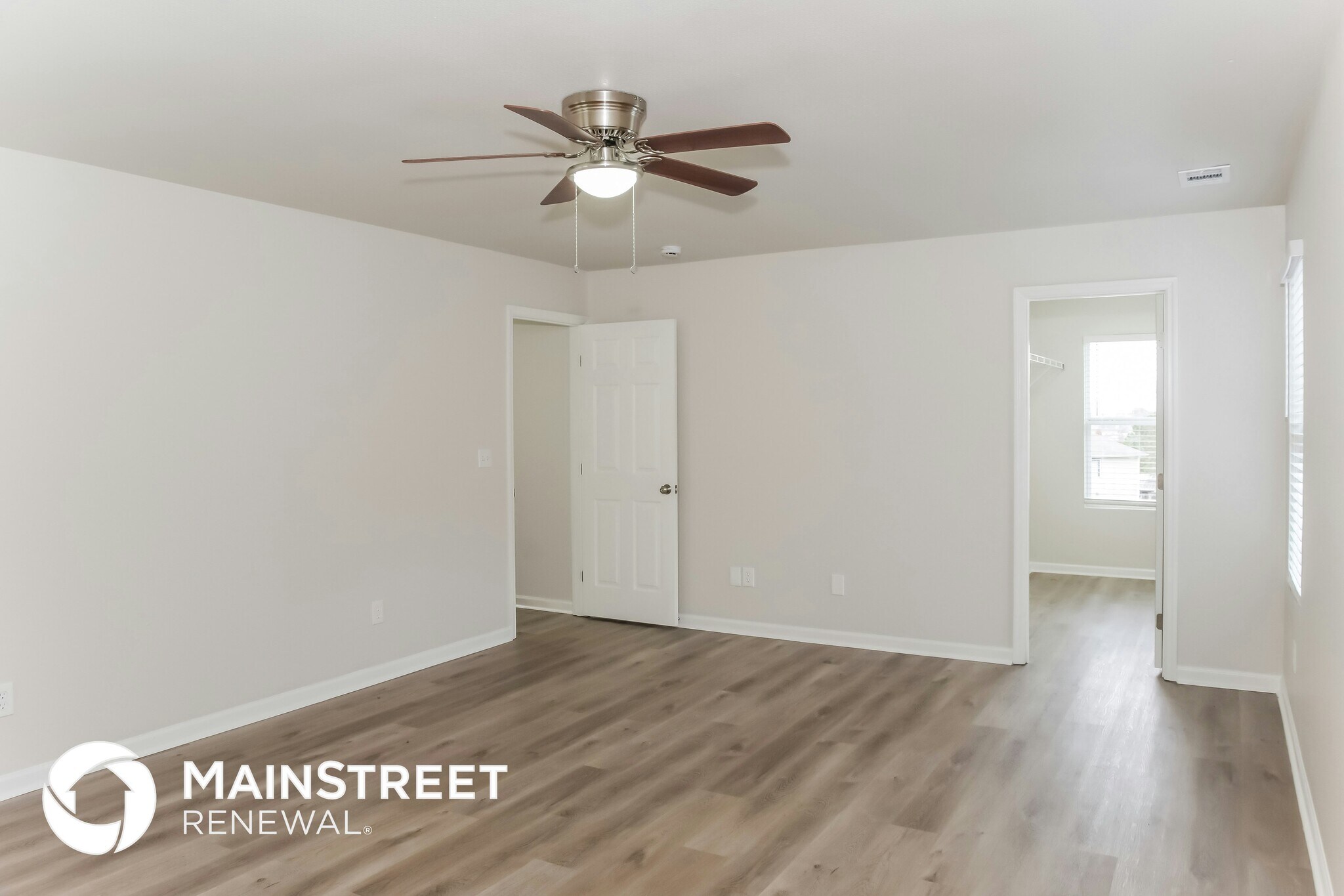 Building Photo - 174 Ranier St