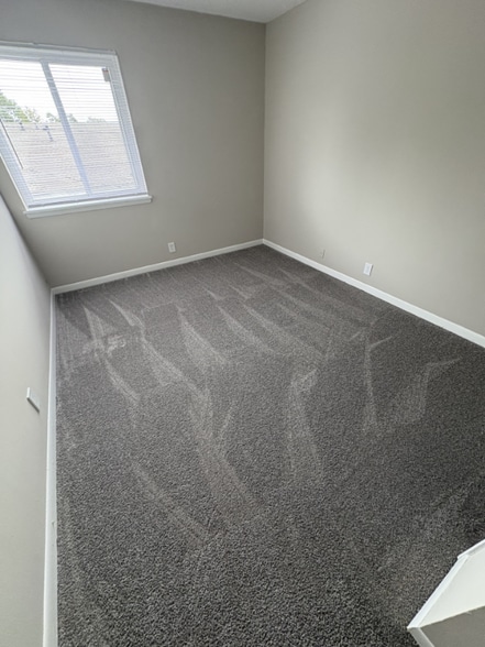 Building Photo - 1005 Hickory Hill Ln