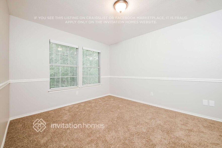 Building Photo - 216 Cedar Crest Dr