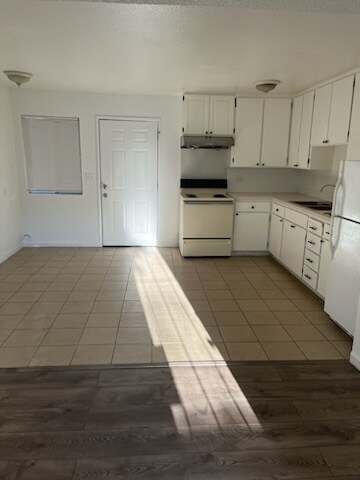 Building Photo - 1405 Eucalyptus Ave