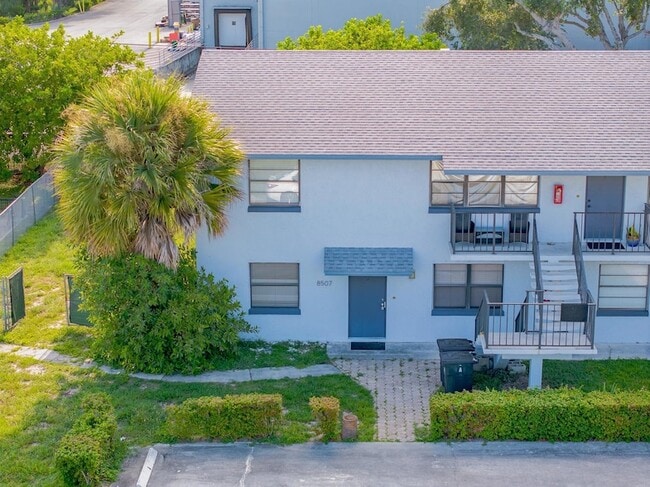 Building Photo - 8507 Sunset Dr