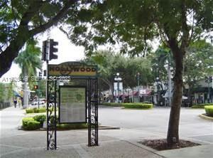 Building Photo - 1644 Arthur St