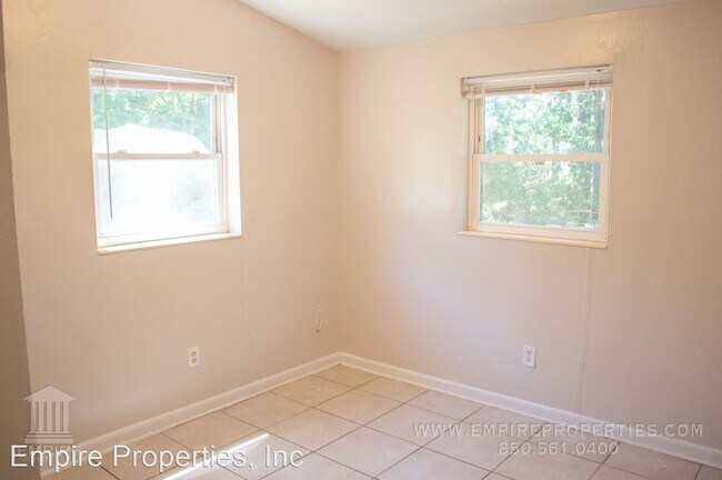 Building Photo - 3 br, 1 bath House - 1333 Hutchinson Avenue