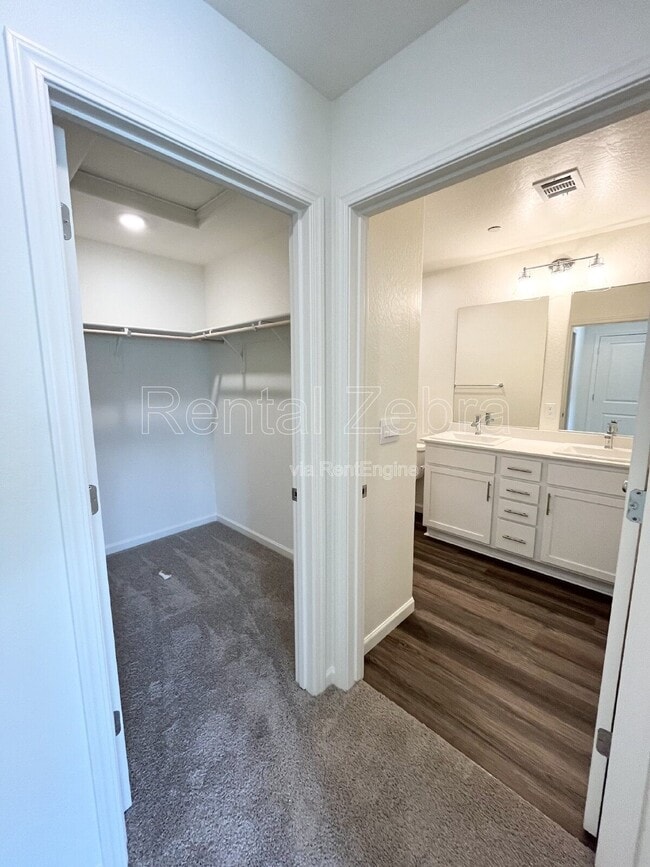 Building Photo - 4064 Cinnabar Ct