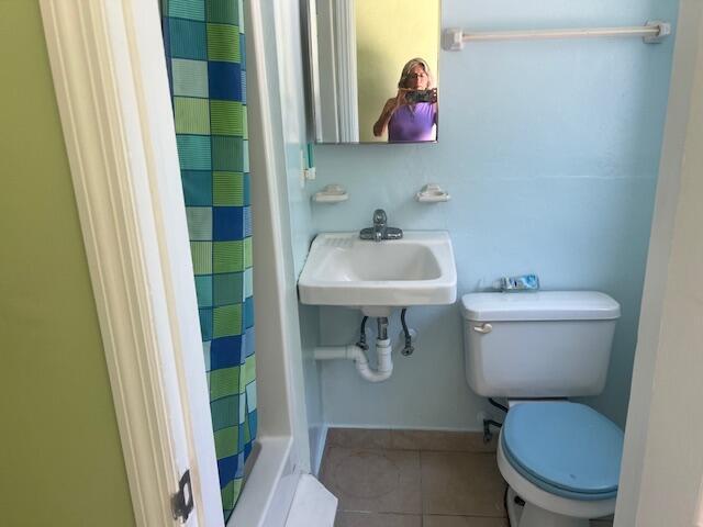 Building Photo - 116 Mayfield Rd