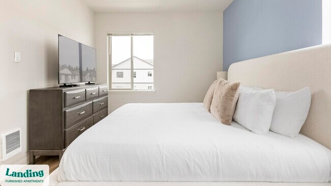 Building Photo - 2145 Molalla Rd