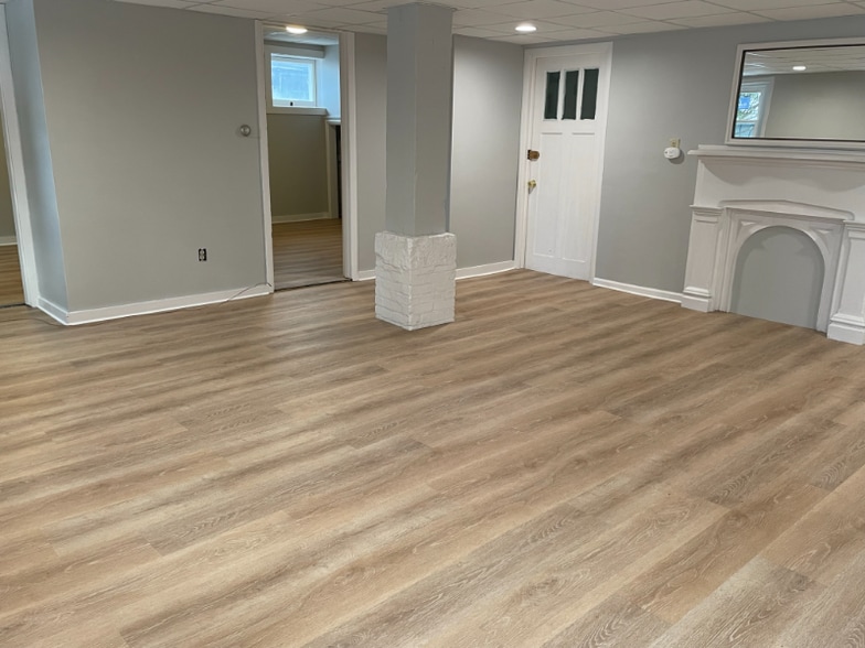 Building Photo - 2413-2415-2415 6th Ave