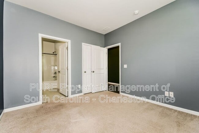 Building Photo - 507 Kilarney Rd