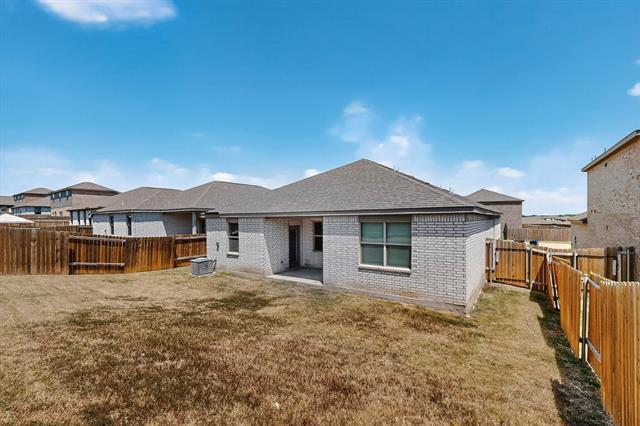 Building Photo - 1903 Dahlia Way