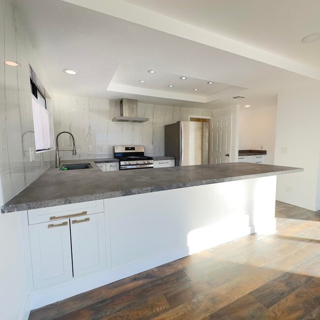 Building Photo - 27131 Shadowcrest Ln