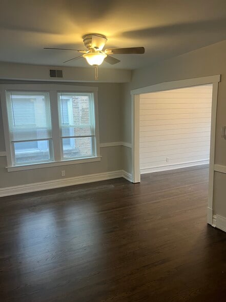 Dining Room - 112 Chicago Ave