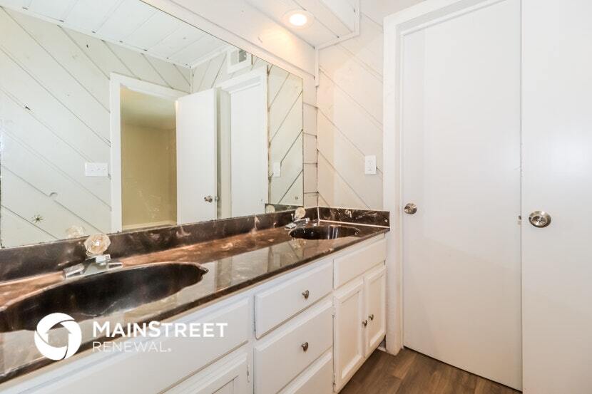 Building Photo - 4001 Ganymede Cove