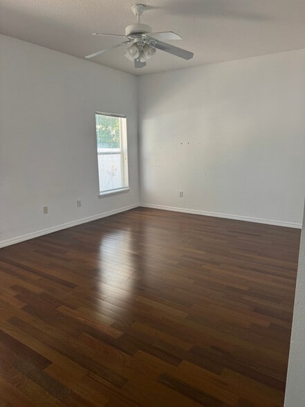 Building Photo - 273 Clydesdale Cir