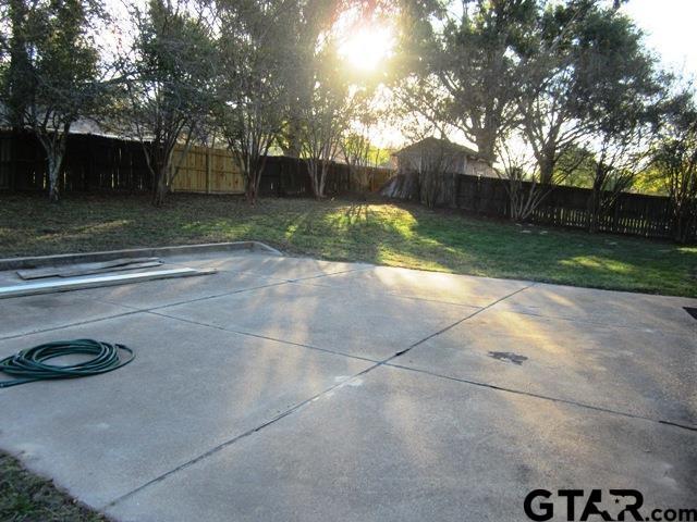 Building Photo - 103 Wendy Dr