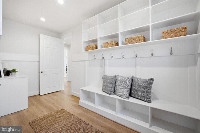 Building Photo - 6203 Mori St