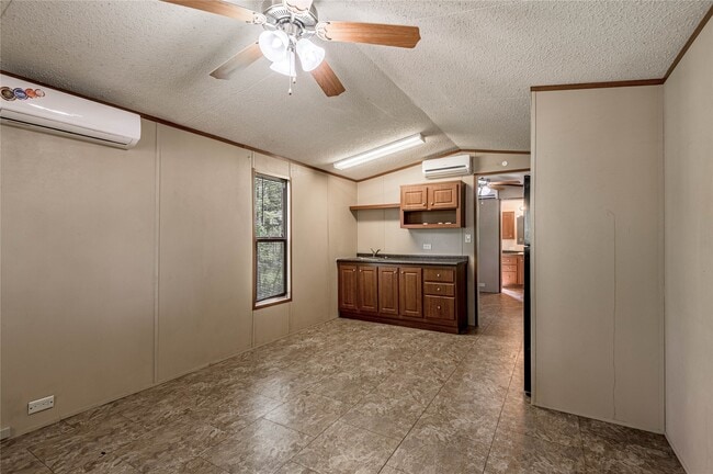 Building Photo - 25 Starlight Dr