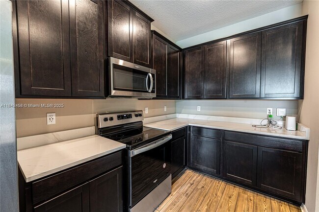 Building Photo - 5204 Jovial Ct