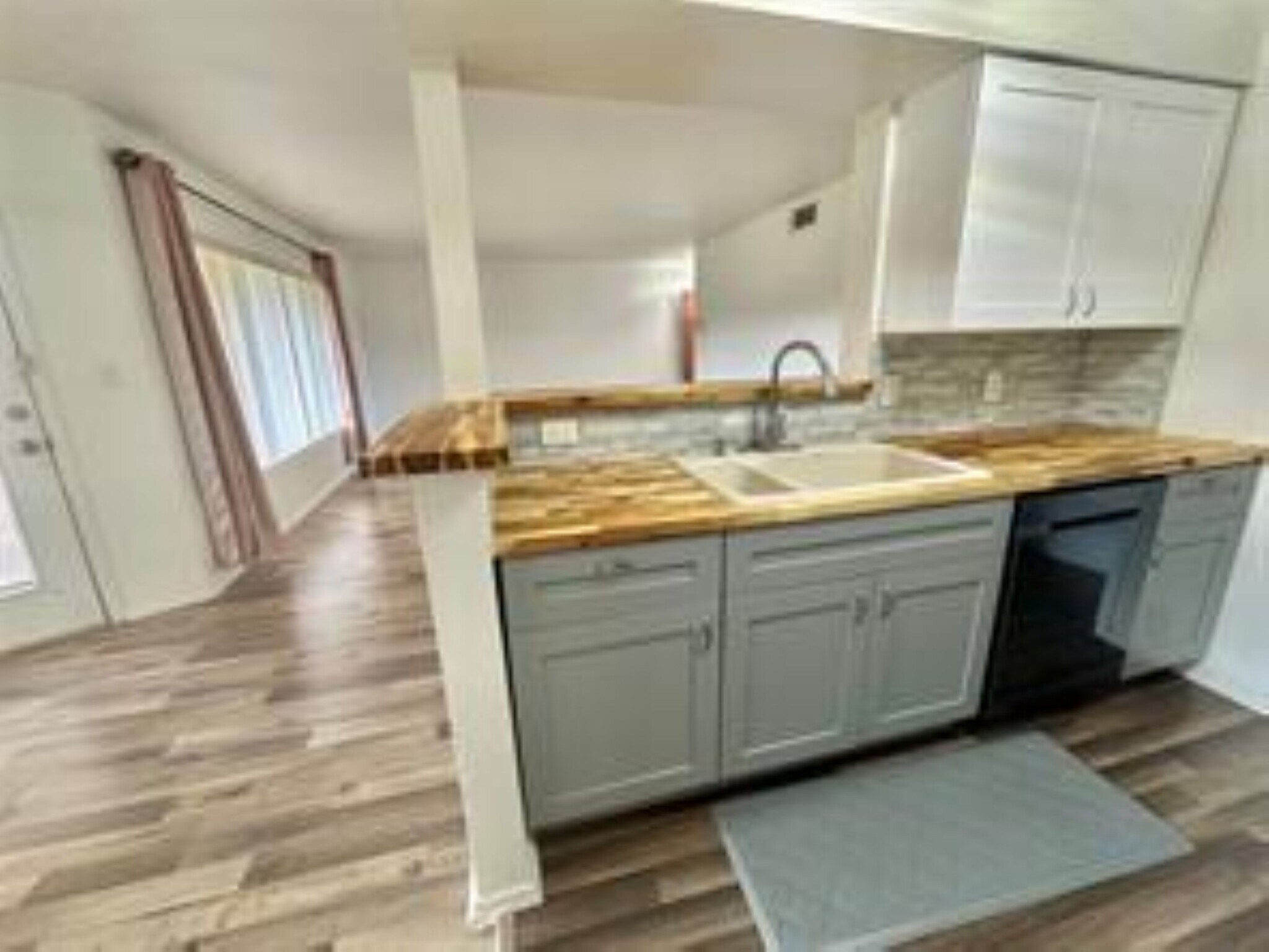 Building Photo - 2371 NW 33rd St