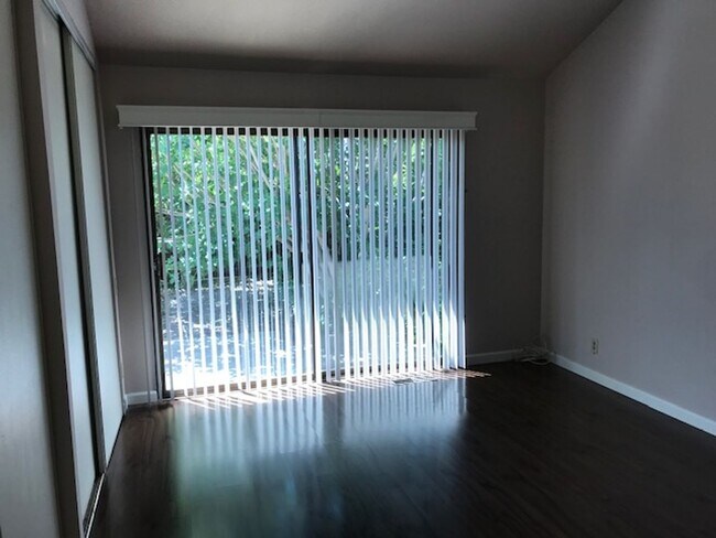 Building Photo - Single level 3 bedroom home in Northgate c...