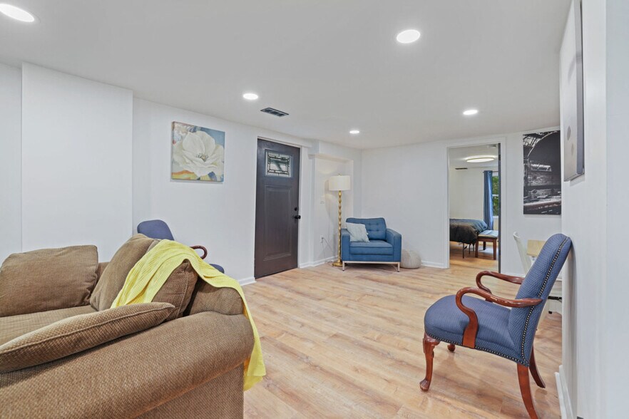 Building Photo - 12479 Morse Rd SW