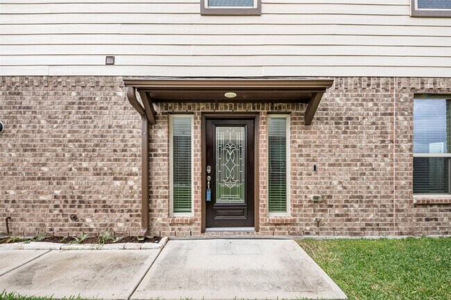 Building Photo - 1234 Willow Plains Ln