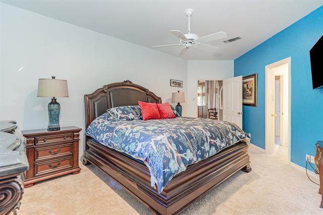 Building Photo - 355 Beachside Dr