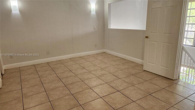 Building Photo - 8600 SW 109th Ave