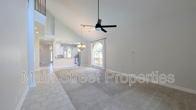 Building Photo - 2083 Downing Dr