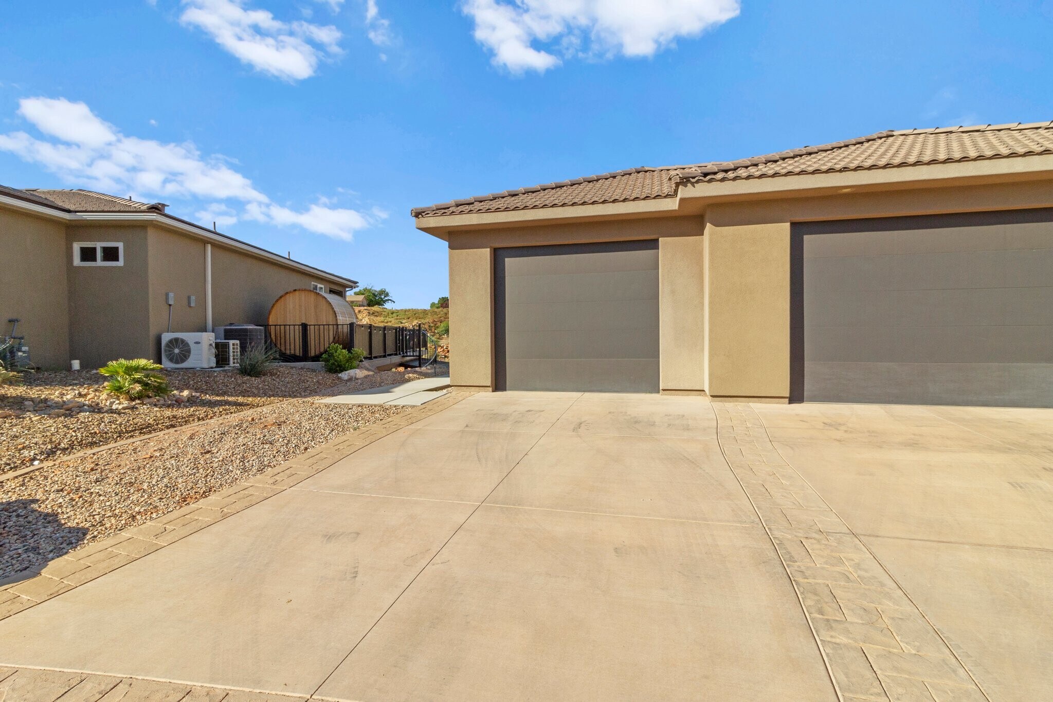 Building Photo - 509 N Creek Ridge Cir