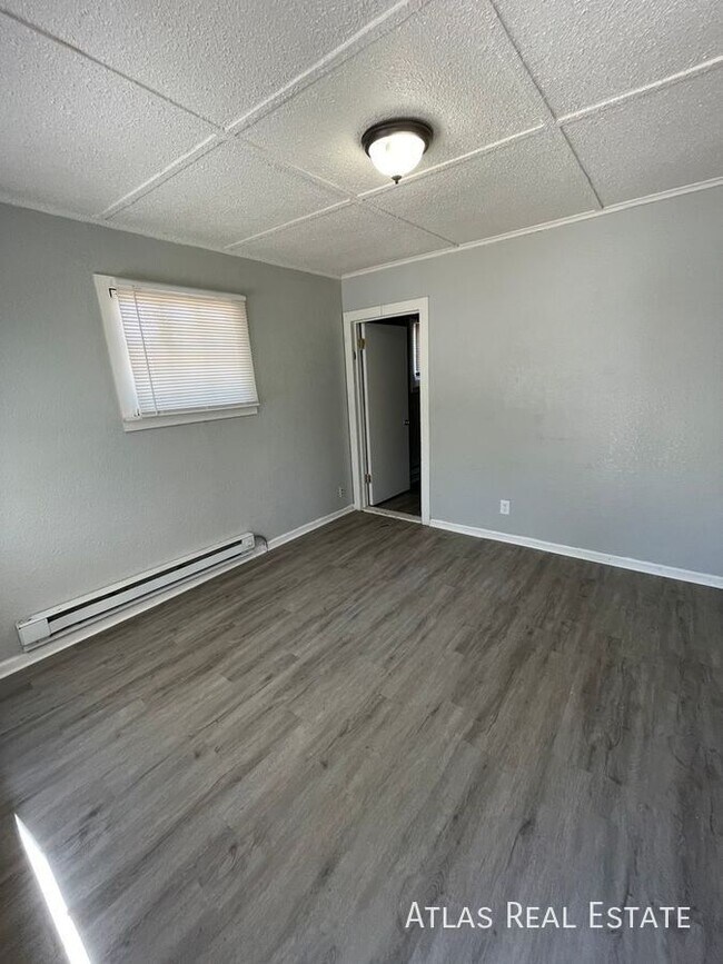 Building Photo - 616 N Weber St