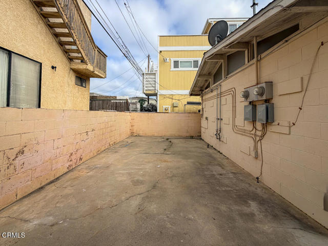 Building Photo - 313 Highland Dr