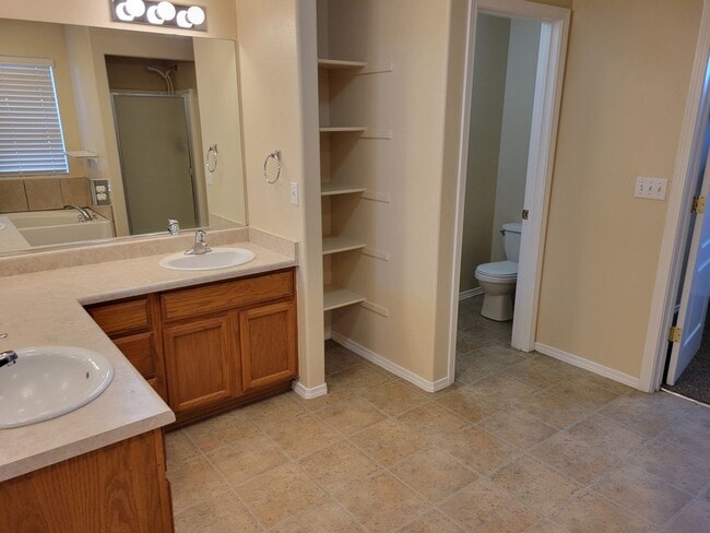 Building Photo - 4 Bedroom Home off Mesa Grande and Hwy 70