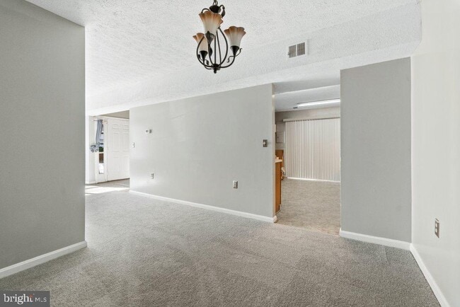 Building Photo - 10477 Campus Way S