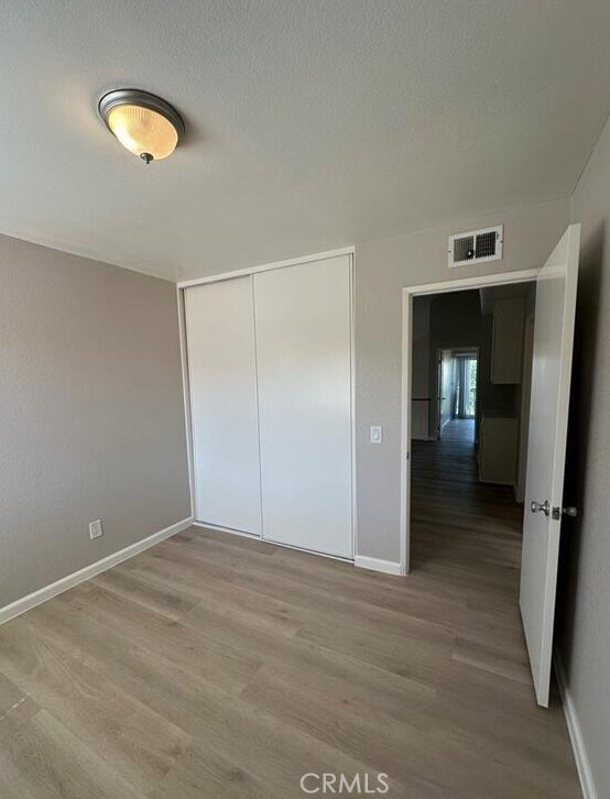 Building Photo - 3500 Autumn Walk Dr