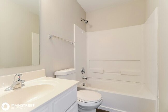 Building Photo - 929 Union Pl