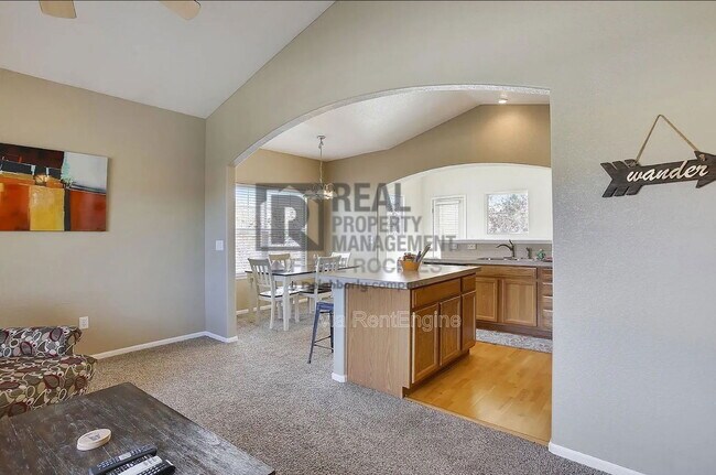 Building Photo - 5039 Northern Lights Dr