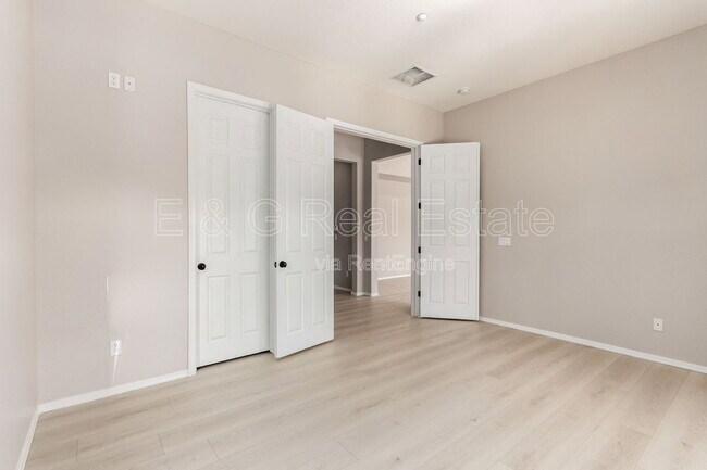 Building Photo - 4296 N 154th Ave