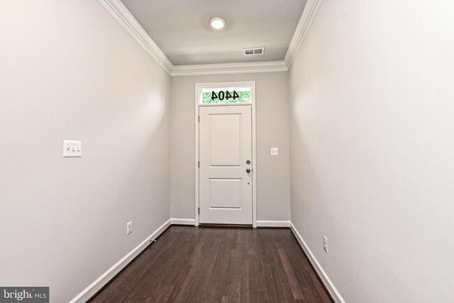 Building Photo - 4404 Fair Lakes Ct