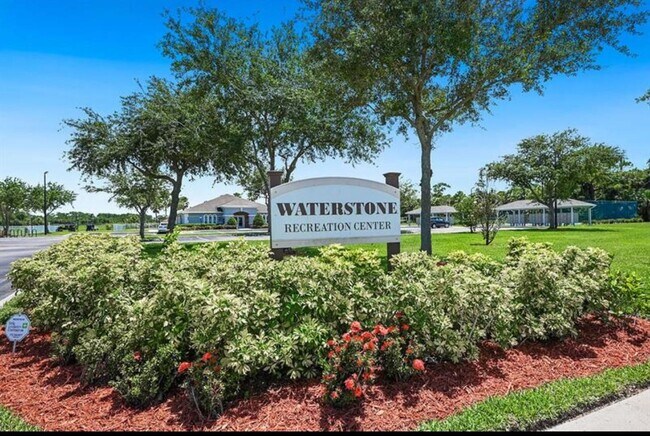 Building Photo - 8517 Waterstone Blvd
