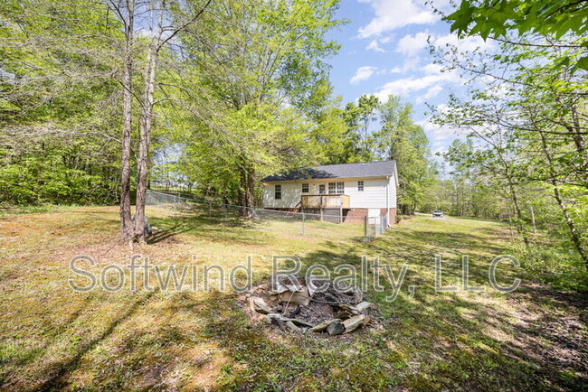 Building Photo - 5320 State Rd 49 N
