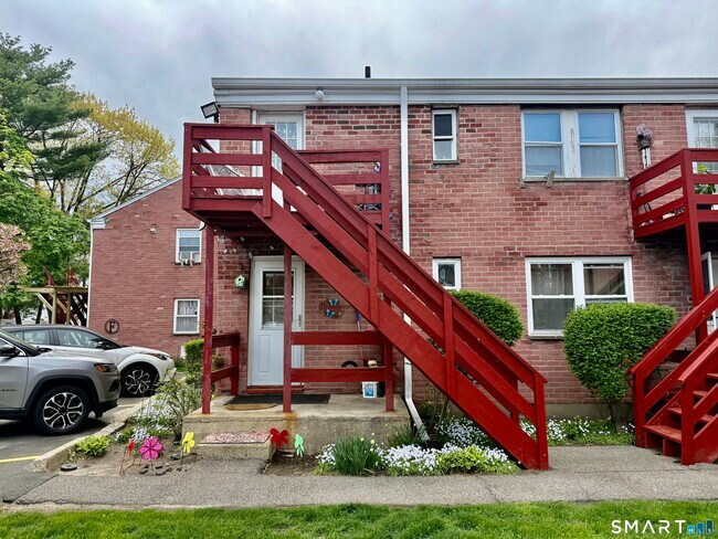 Building Photo - 231 Seaton Rd