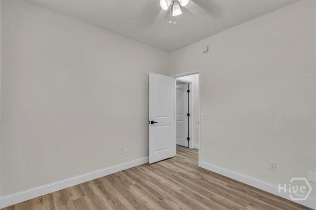 Building Photo - 80 Butler Dr