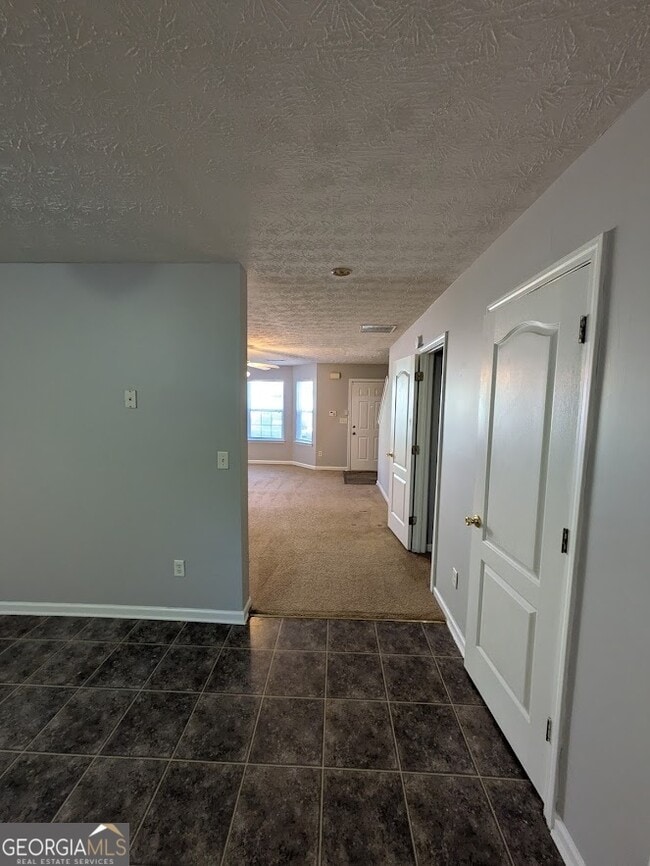 Building Photo - 2953 Fields Dr