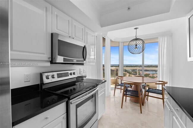 Building Photo - 21055 Yacht Club Dr