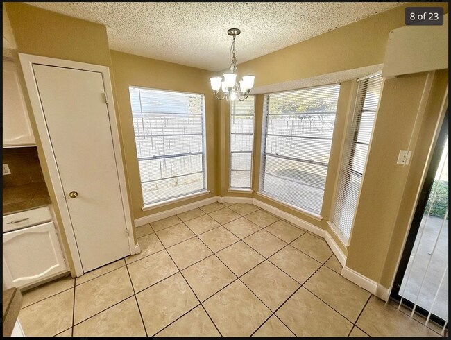 Building Photo - 3119 Meadow Pass