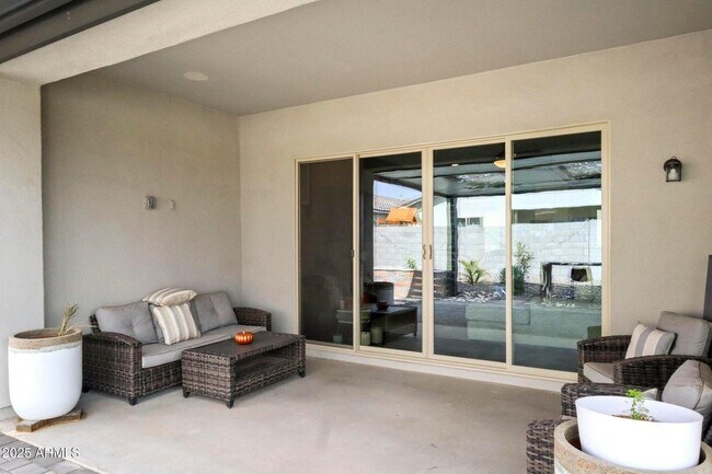 Building Photo - 5116 N 185th Ave