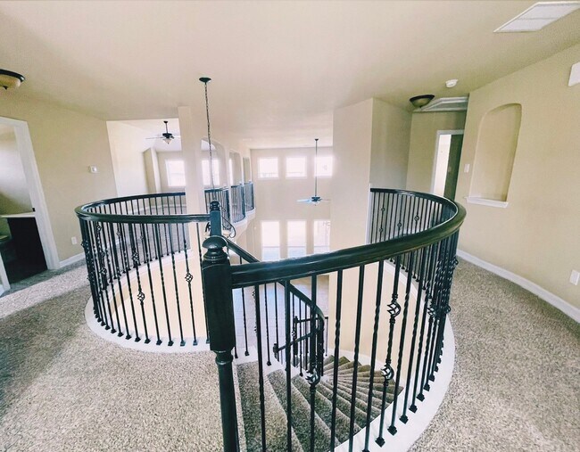 Building Photo - 24518 Ali Creek Ct