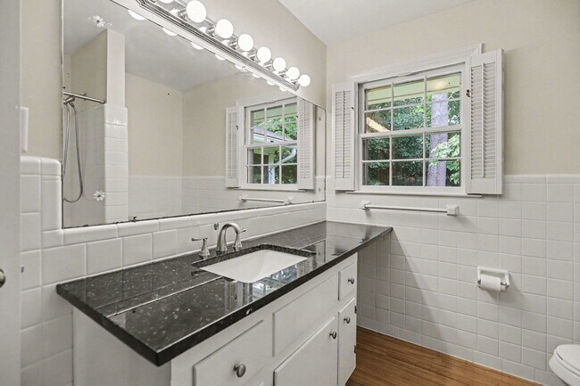 Building Photo - 4725 Kitty Hawk Dr