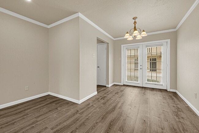 Building Photo - 1817 Commonwealth St